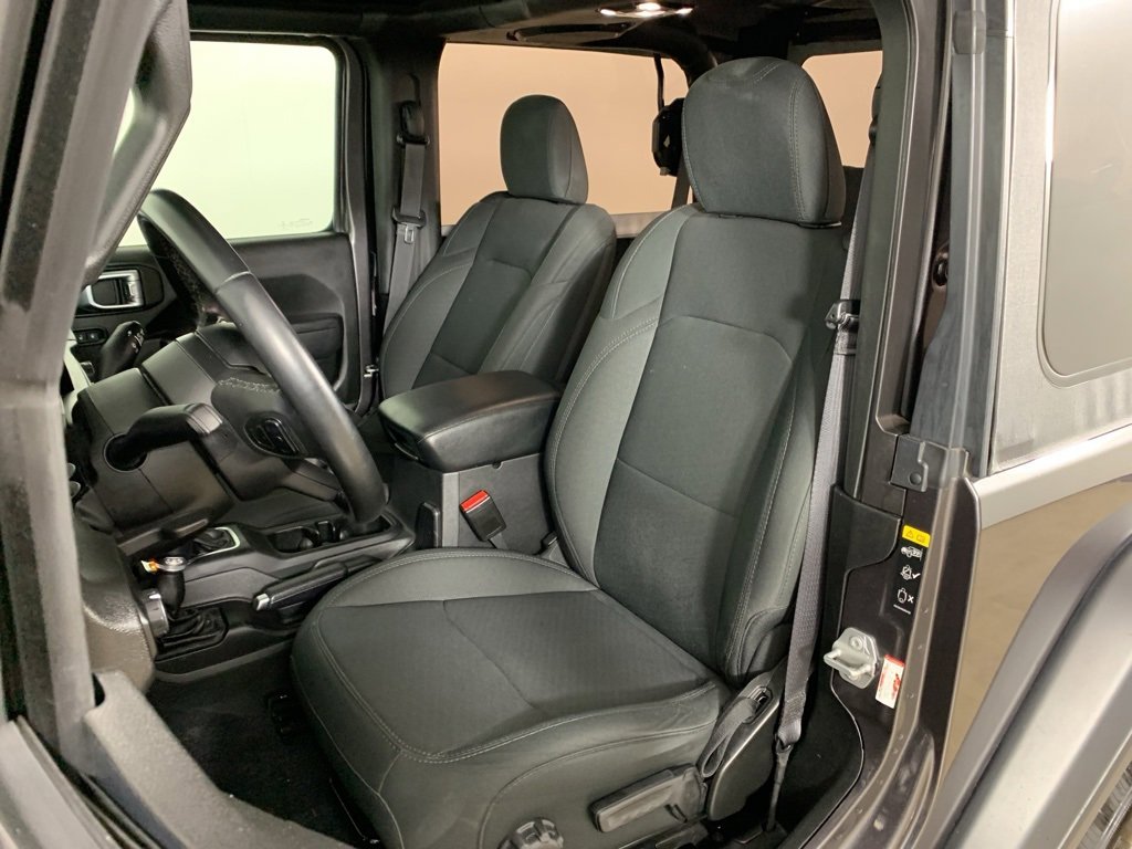 Used 2022 Jeep Wrangler Sport S image 26