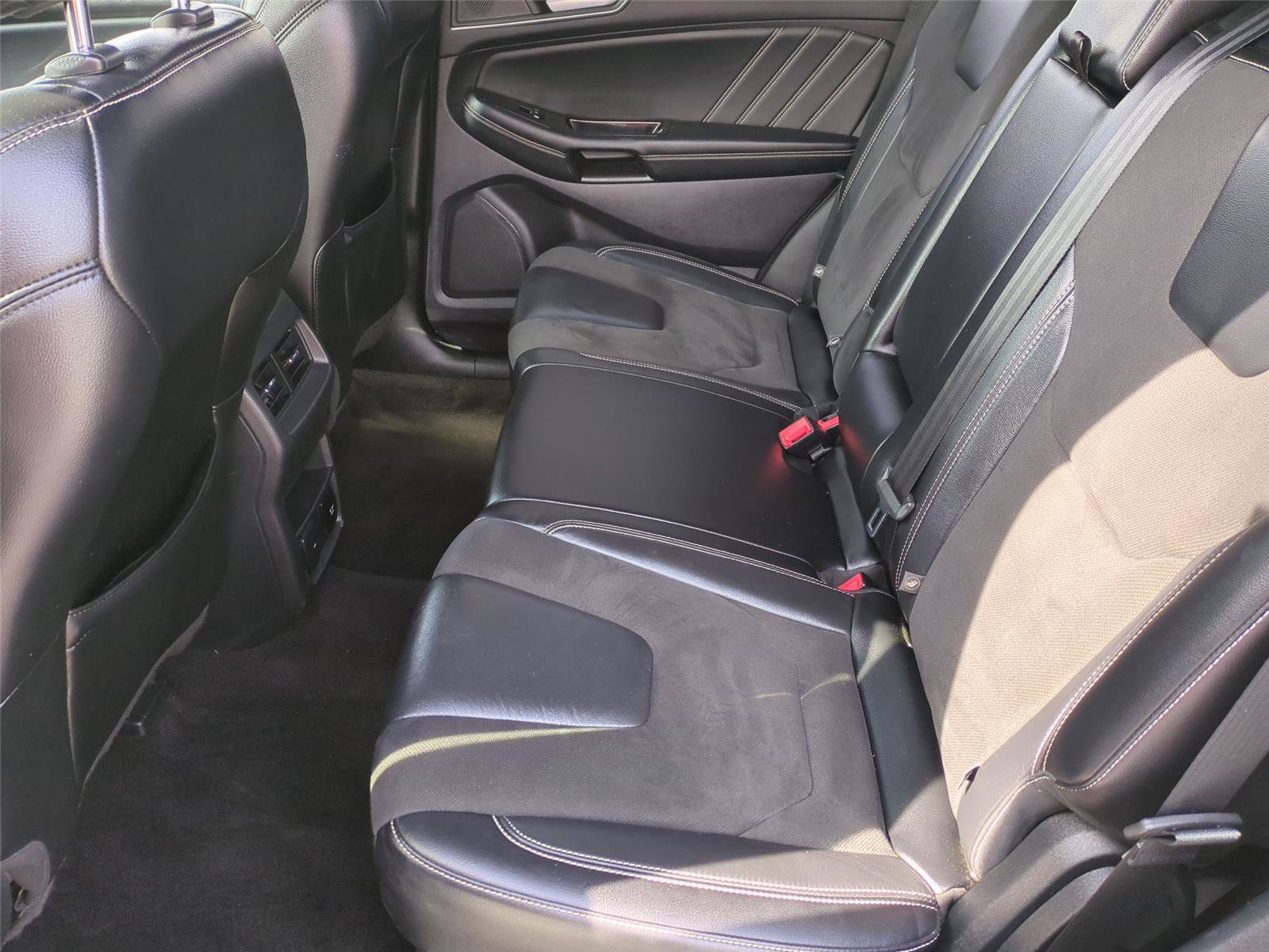 Used 2020 Ford Edge ST AWD/4WD image 15