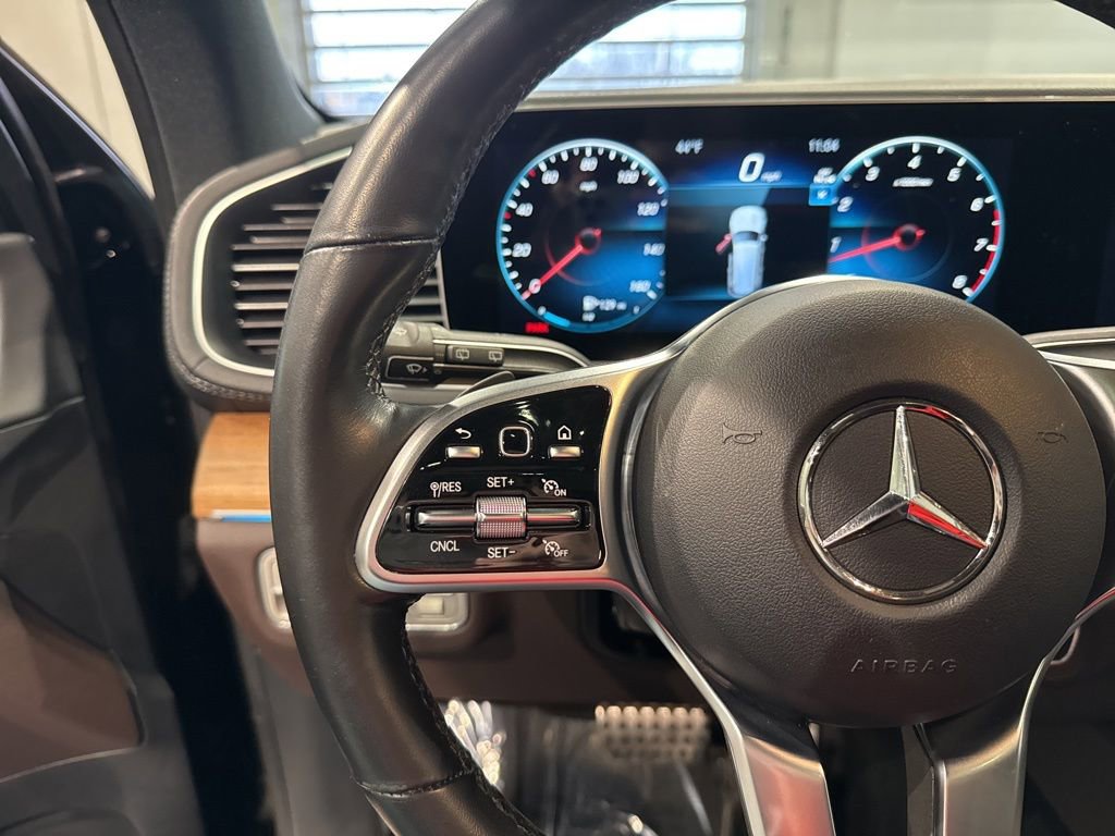 Used 2023 Mercedes-Benz GLS 450 4MATIC w/ AMG Line Exterior image 33