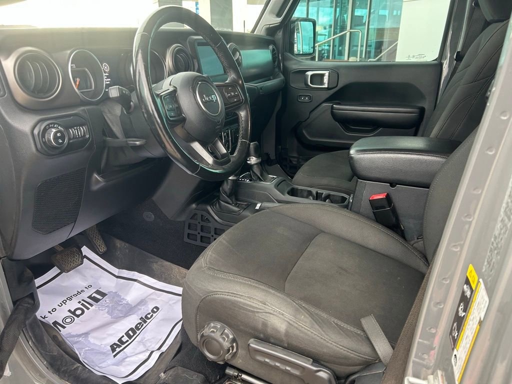 Used 2020 Jeep Gladiator Sport w/ Quick Order Package 24S AWD/4WD image 4