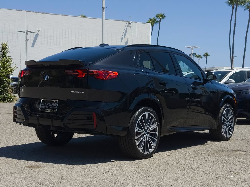 New 2026 BMW X2 xDrive28i w/ Technology Package AWD/4WD image 17