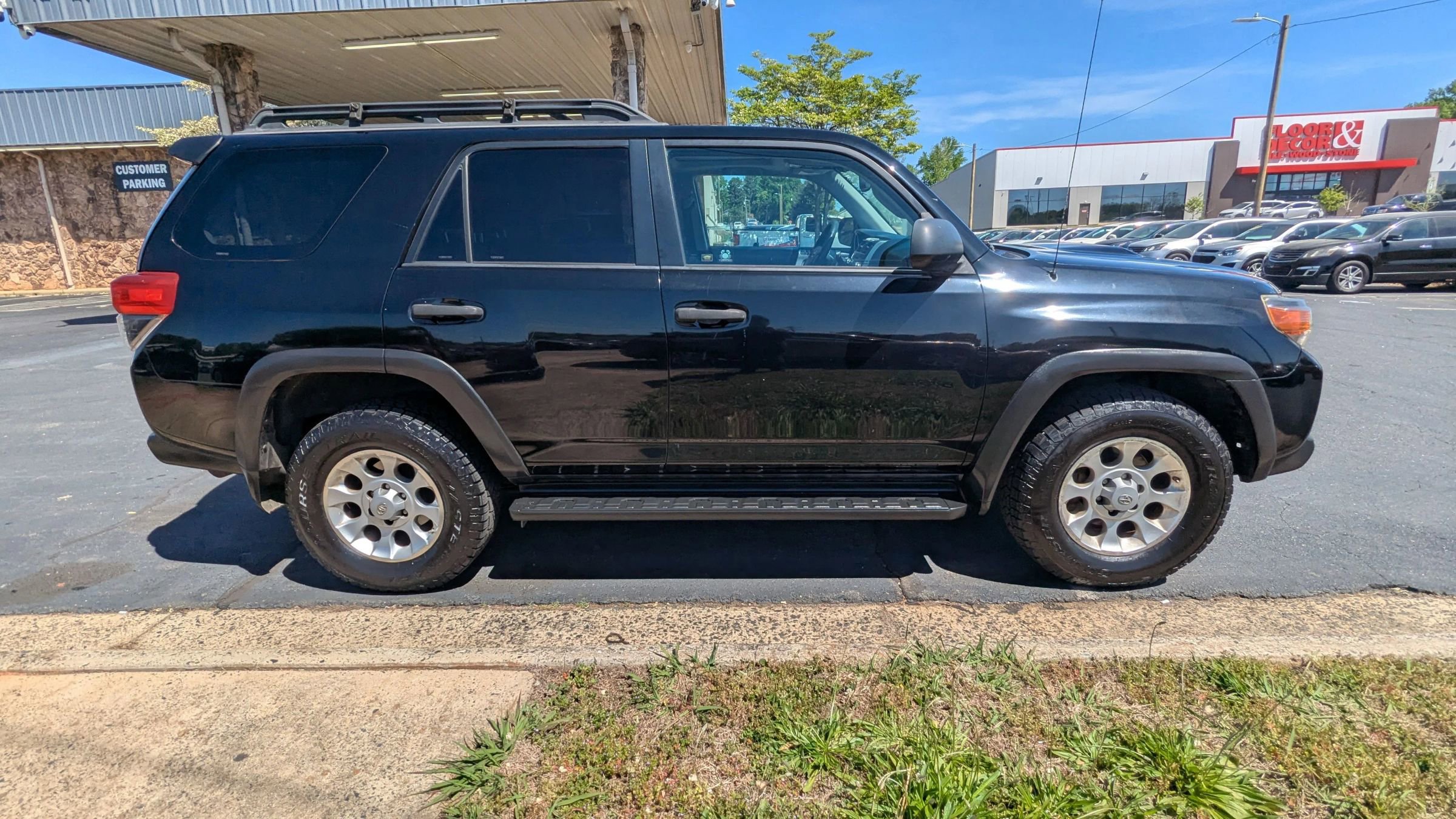 Used 2010 Toyota 4Runner Trail image 8