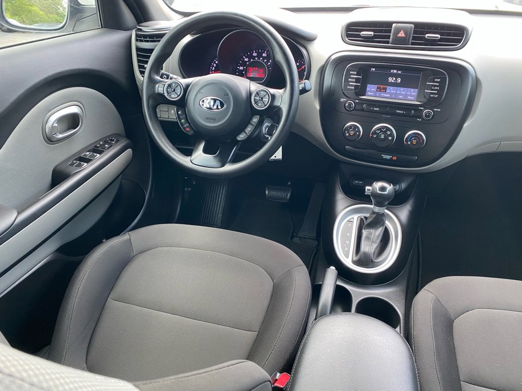 Used 2019 Kia Soul image 16