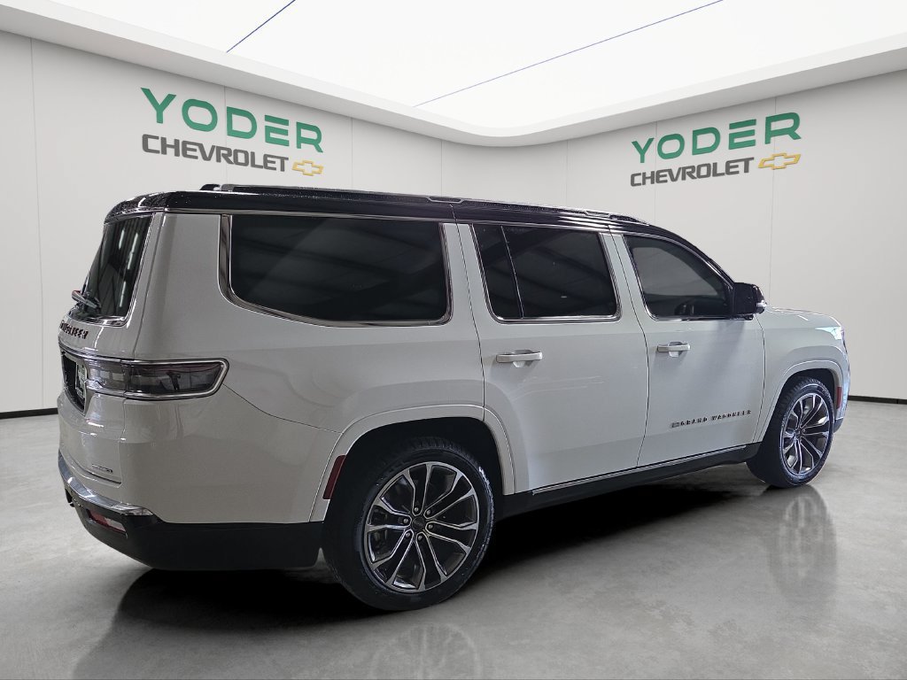 Used 2023 Jeep Grand Wagoneer Series III AWD/4WD image 5
