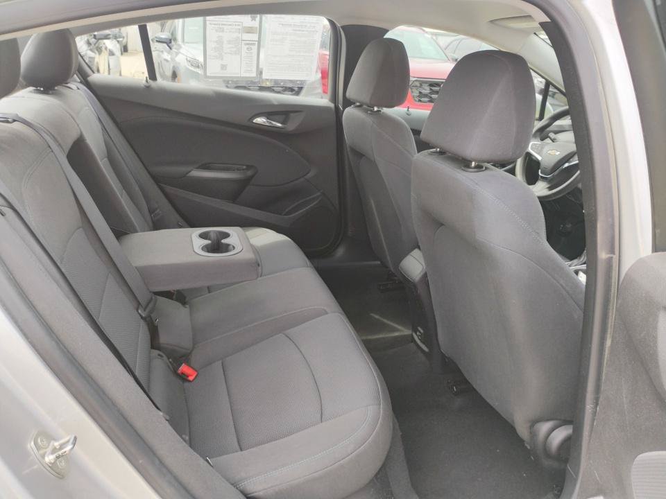 Used 2019 Chevrolet Cruze LT w/ LT Fleet Convenience Package FWD image 29