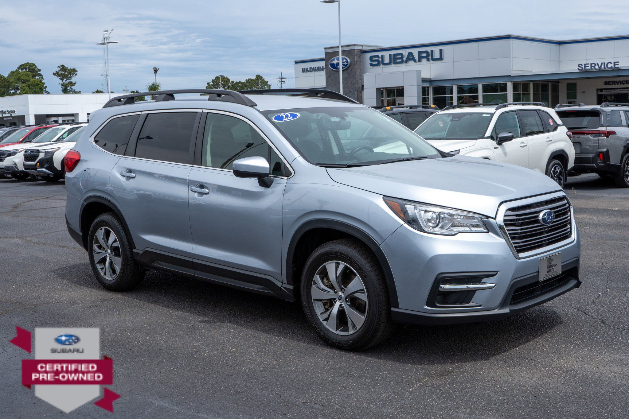 Used 2022 Subaru Ascent Premium w/ Convenience Package AWD/4WD image 1