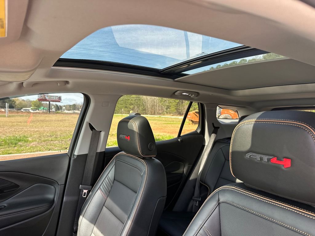 Used 2024 GMC Terrain AT4 w/ Infotainment Package II image 34