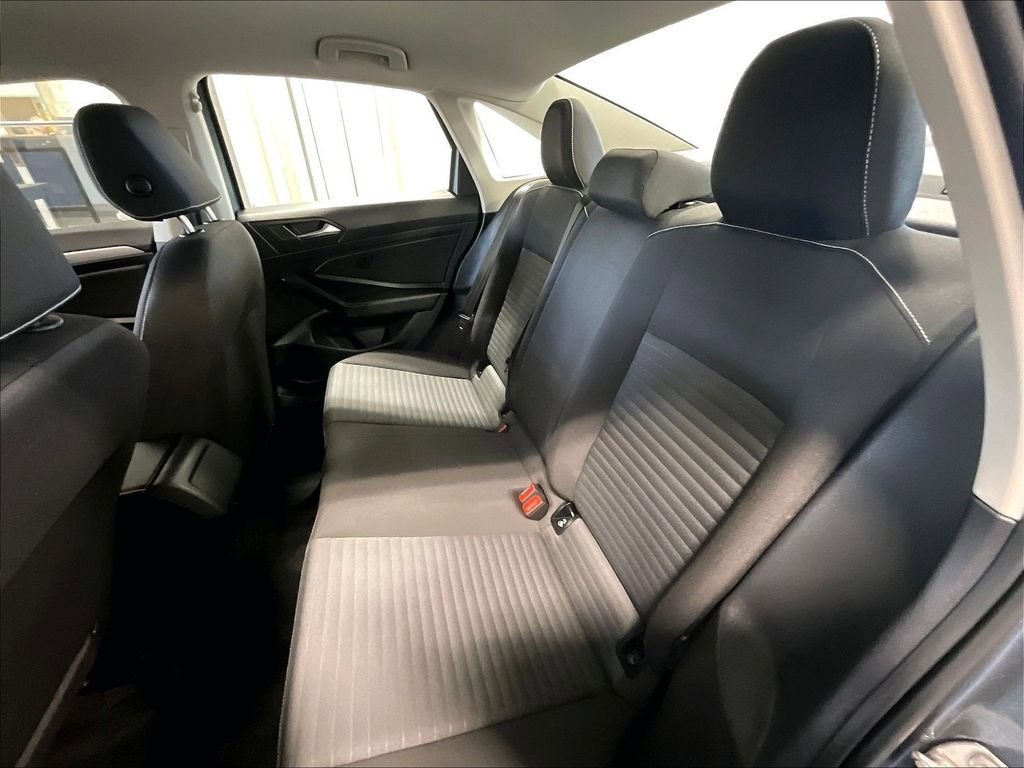 Used 2025 Volkswagen Jetta S FWD image 15