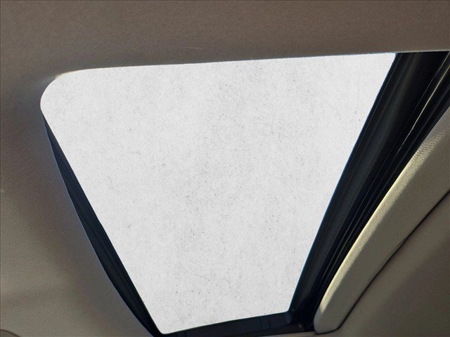 Used 2017 Honda Pilot EX-L image 14