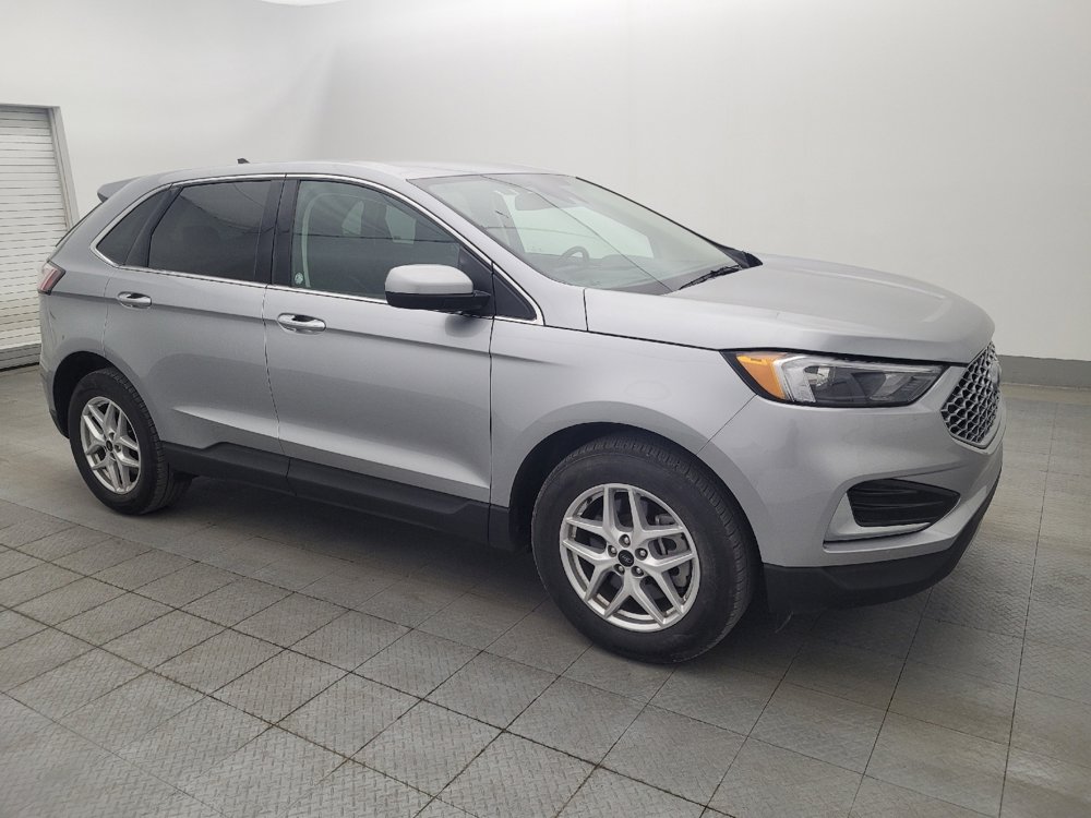 Used 2024 Ford Edge SEL image 11