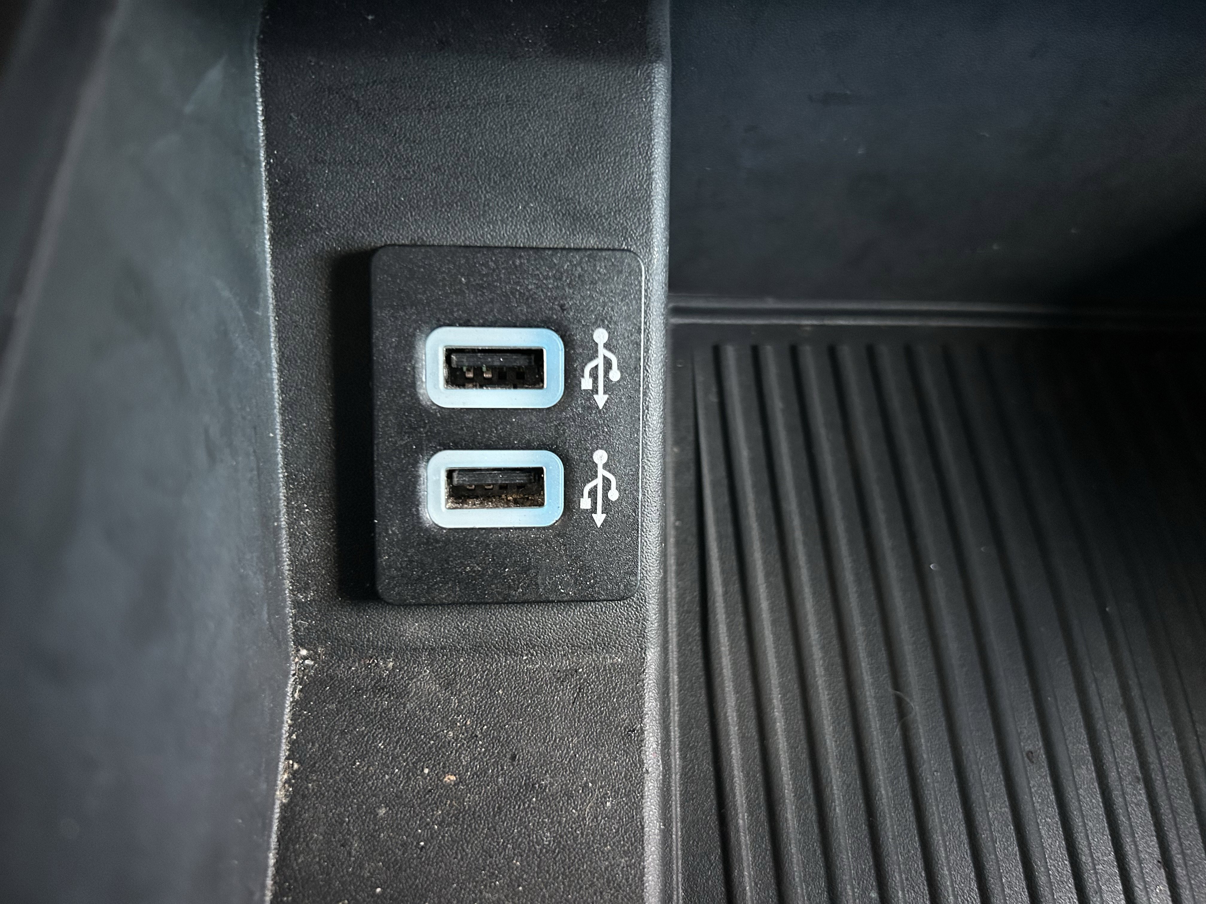 Used 2017 Ford F150 XLT w/ Equipment Group 302A Luxury RWD image 29