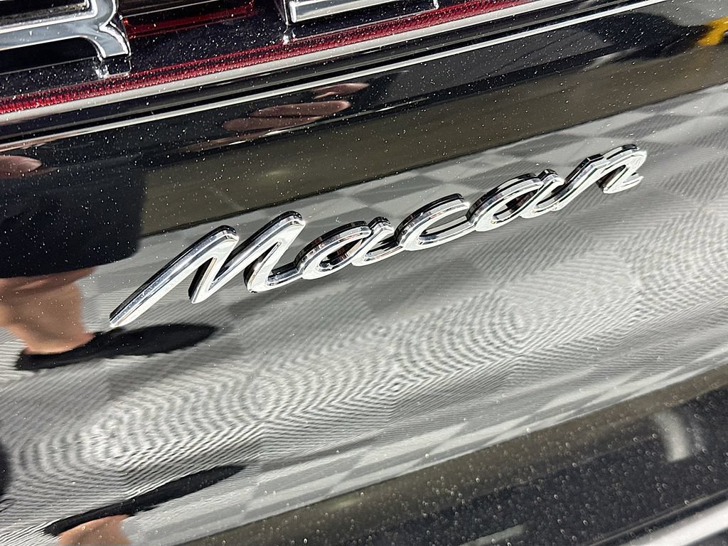 New 2026 Porsche Macan AWD/4WD image 34