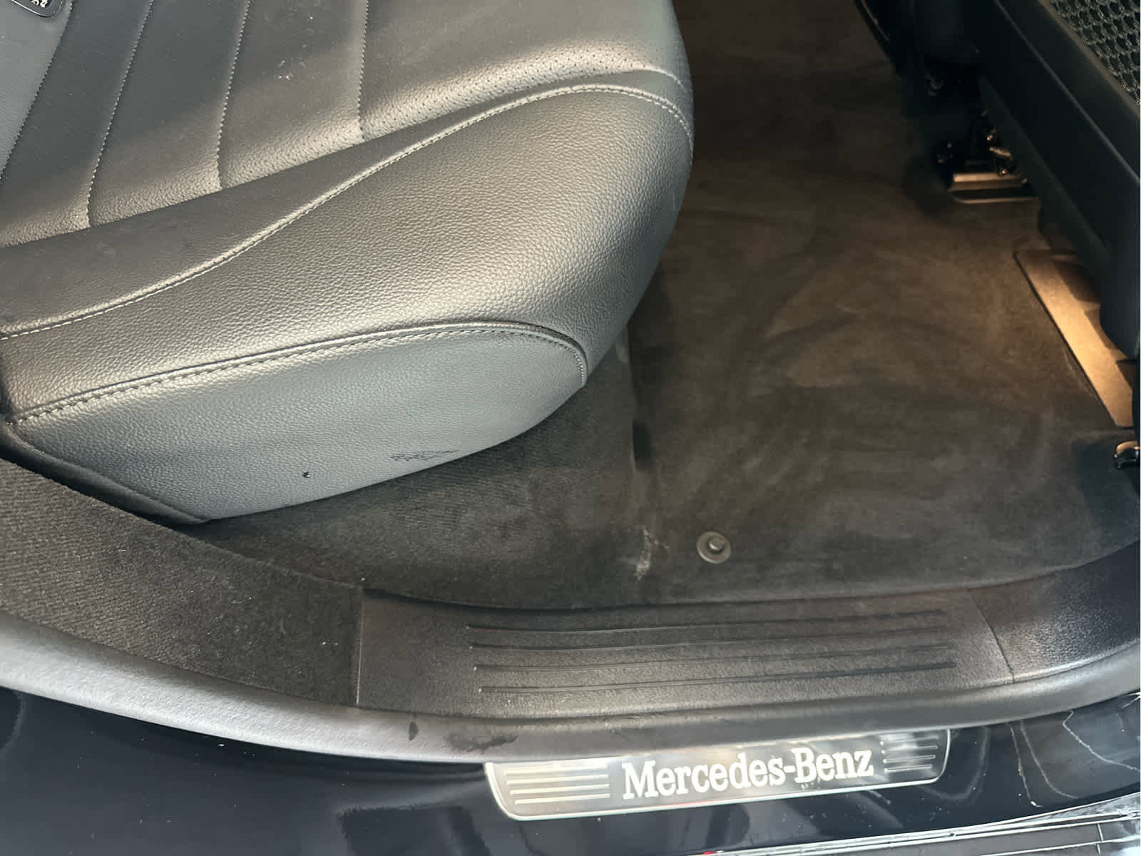 Used 2020 Mercedes-Benz GLE 350 4MATIC image 13