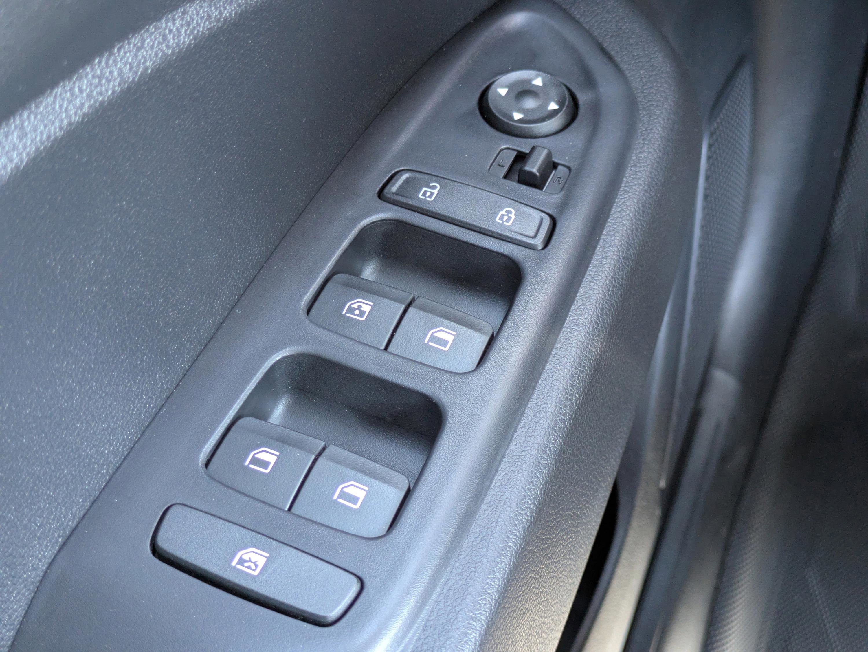 New 2026 Hyundai Venue SEL FWD image 63