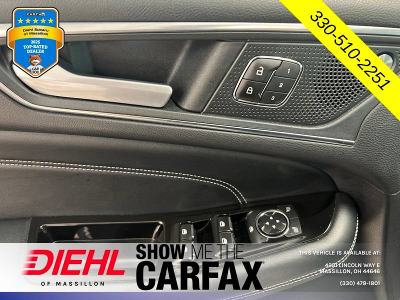 Used 2019 Ford Edge Titanium w/ Equipment Group 301A AWD/4WD image 24
