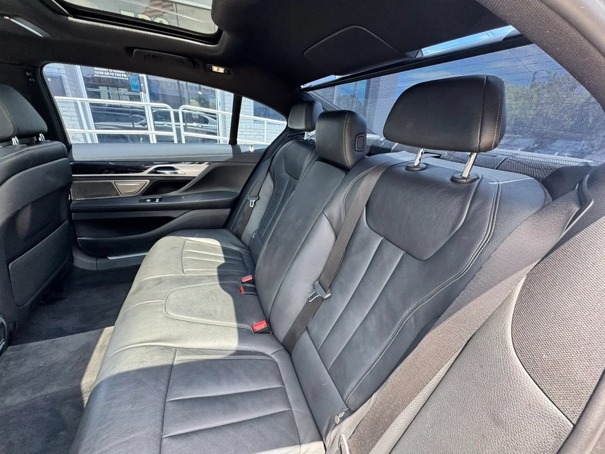 Used 2019 BMW 740i w/ M Sport Package RWD image 19