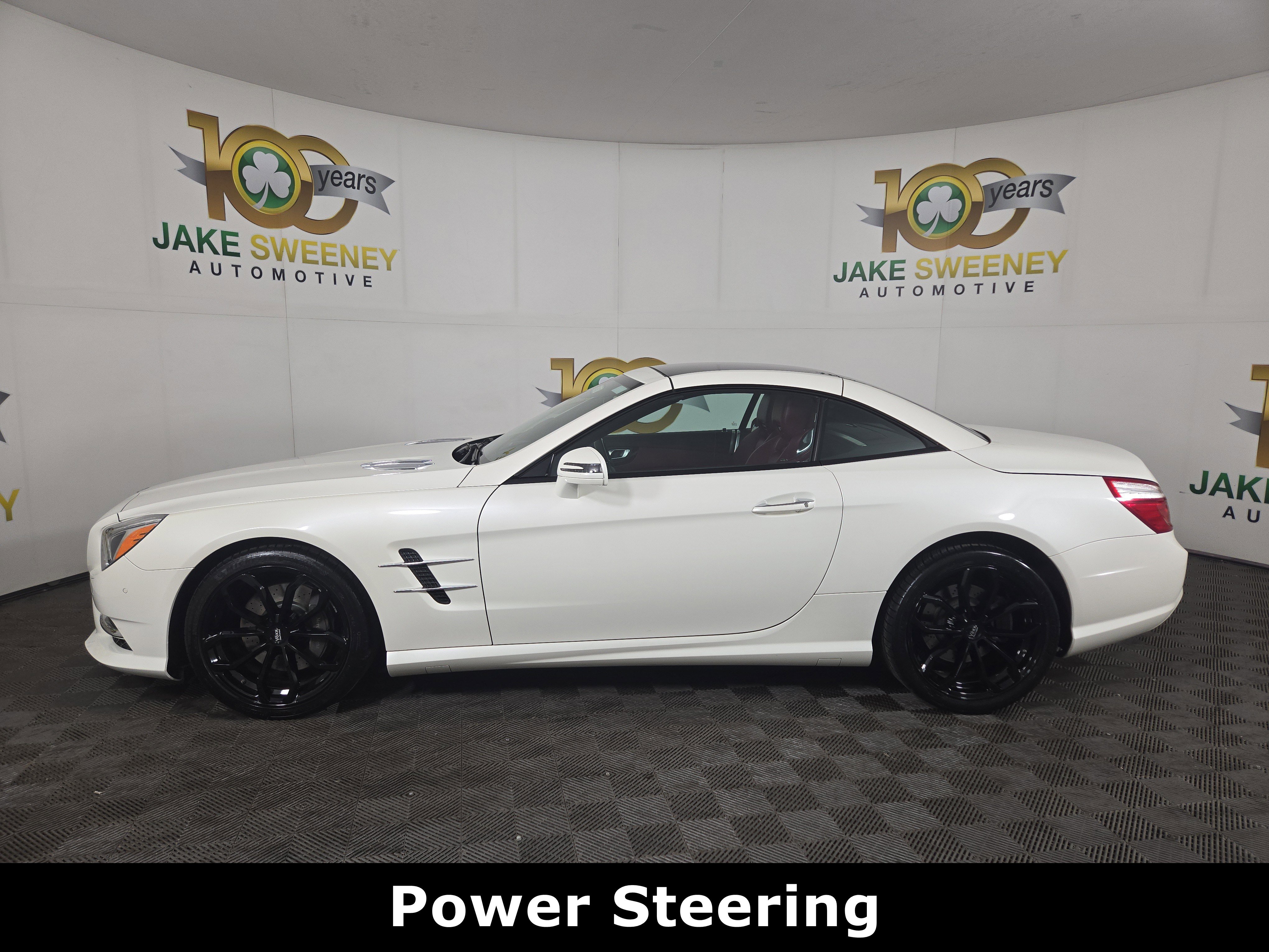Used 2016 Mercedes-Benz SL 550 image 4