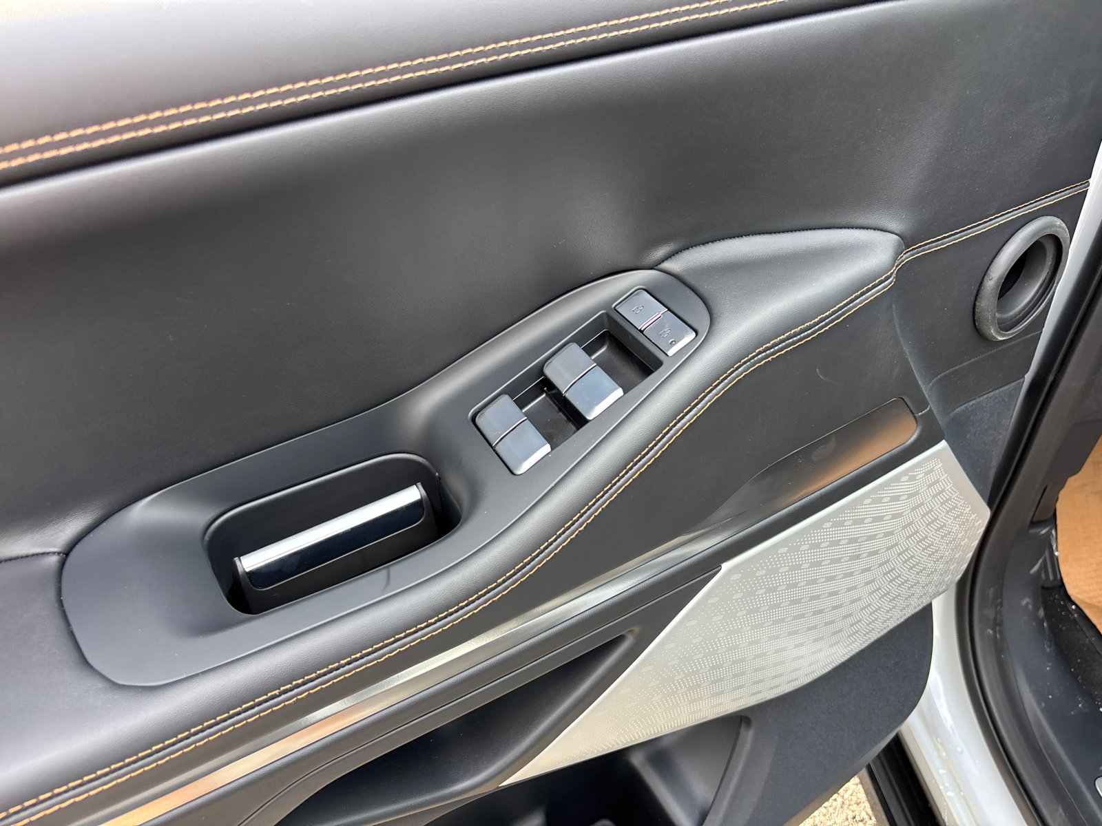 New 2026 Lincoln Navigator L Black Label AWD/4WD image 12
