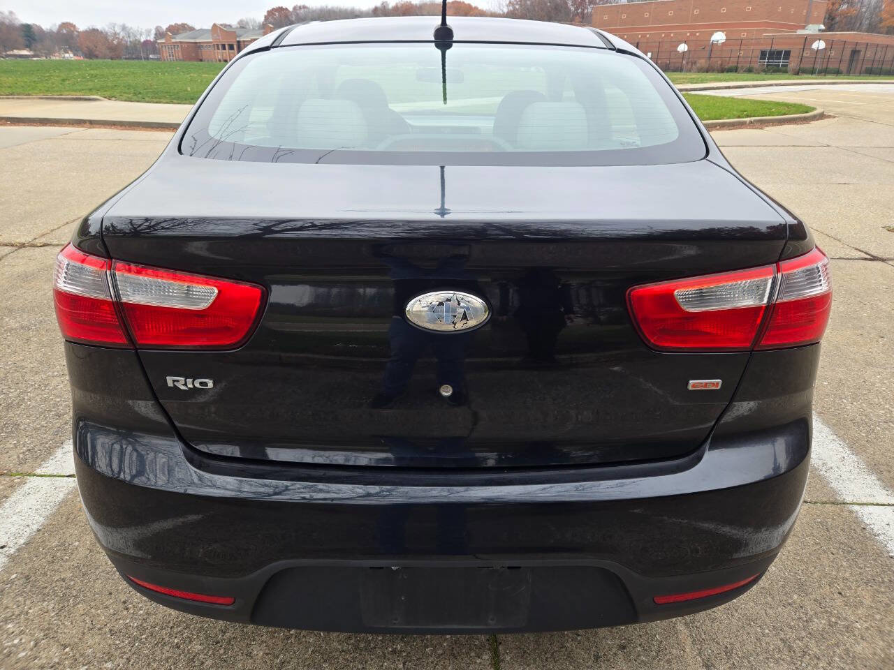 Used 2013 Kia Rio LX w/ PWR Pkg image 8