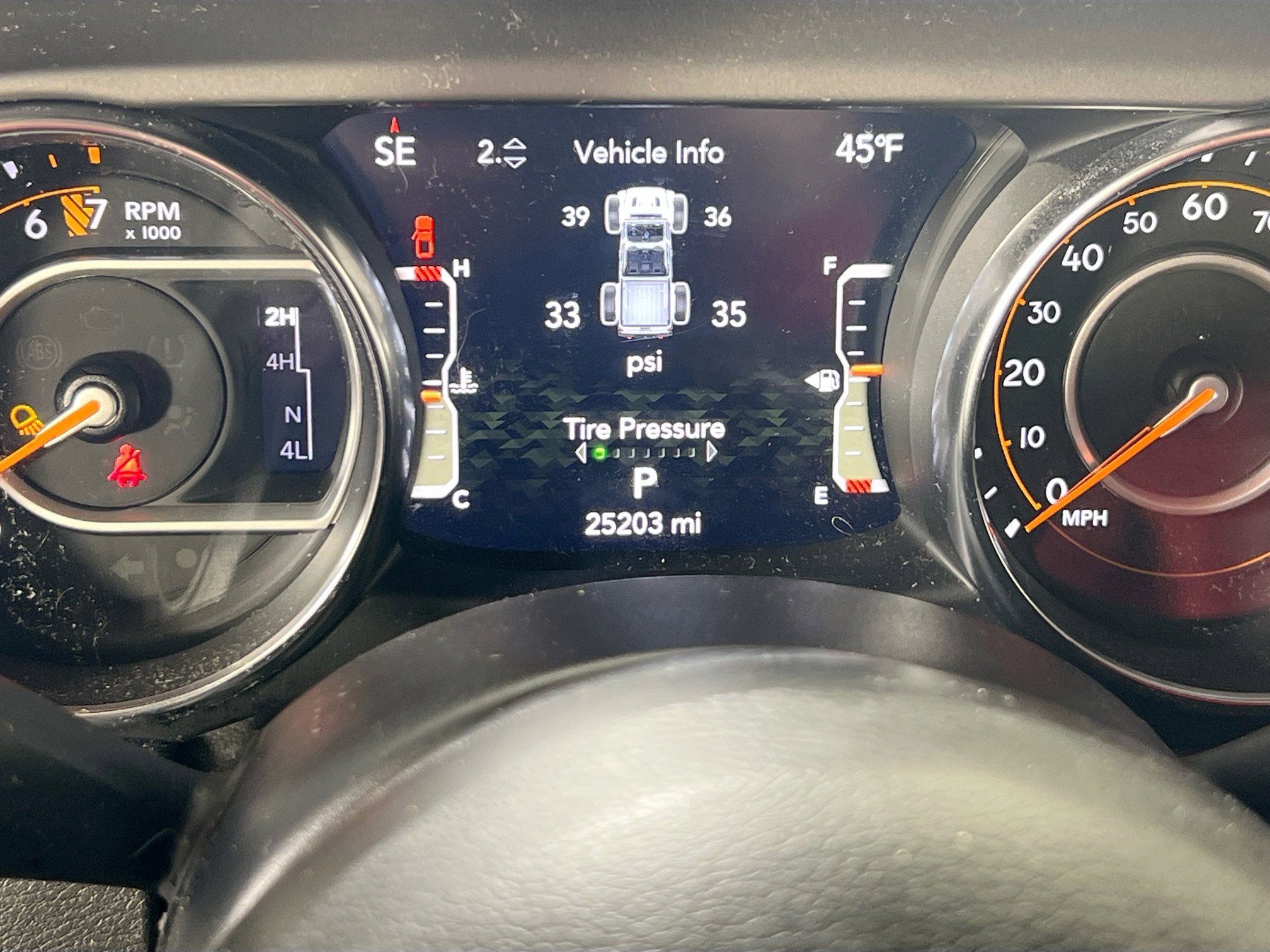 Used 2022 Jeep Gladiator Sport image 11