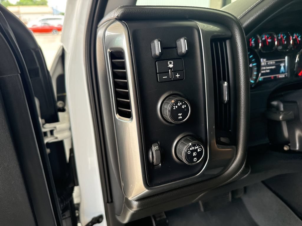 Used 2016 Chevrolet Silverado 3500 LTZ w/ Duramax Plus Package AWD/4WD image 17