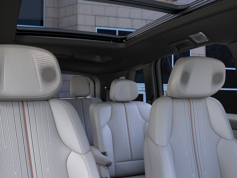 New 2027 Cadillac Vistiq Sport AWD/4WD image 24
