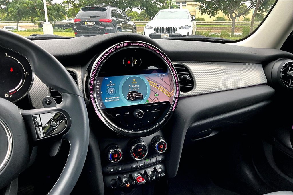 Used 2024 MINI Cooper S FWD image 7