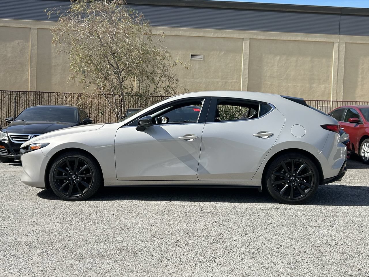 Used 2025 MAZDA MAZDA3 s Sport FWD image 3