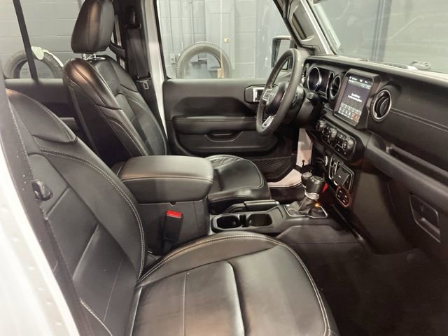 Used 2023 Jeep Wrangler Unlimited Sahara w/ Cold Weather Group image 33