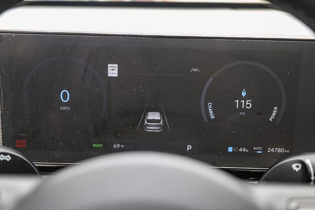 Used 2024 Hyundai Kona SEL FWD image 16