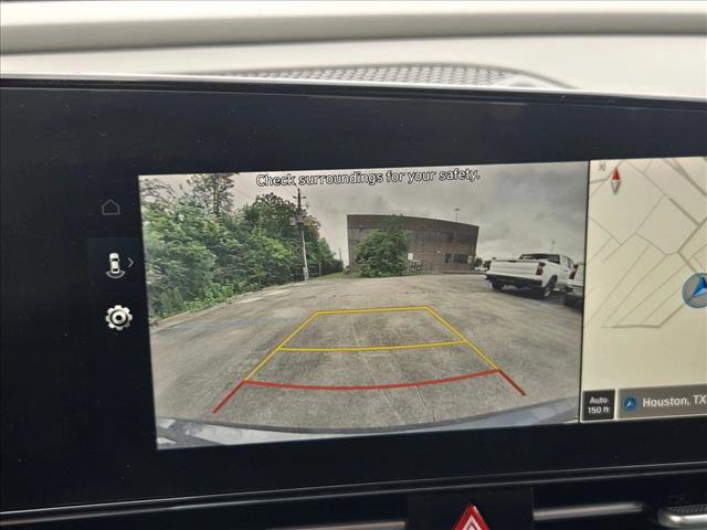 Used 2024 Hyundai Elantra SEL FWD image 16