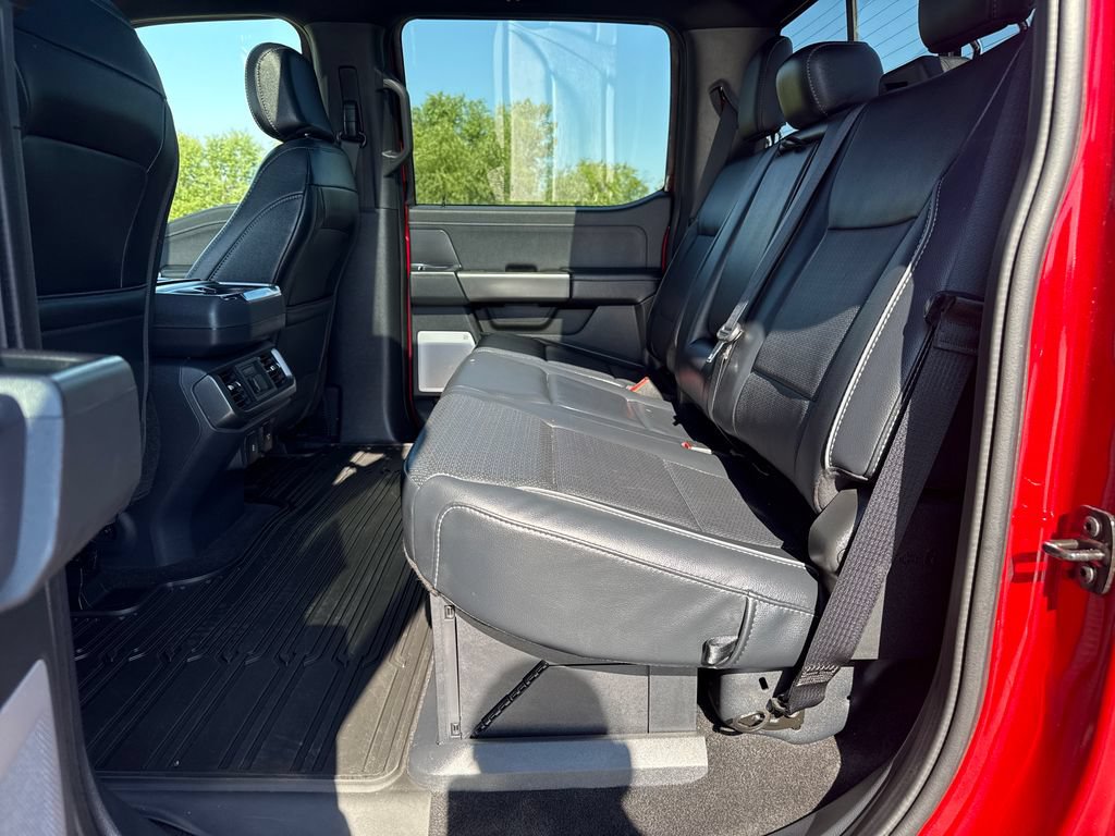 Used 2025 Ford F150 Lariat w/ Equipment Group 502A High AWD/4WD image 30