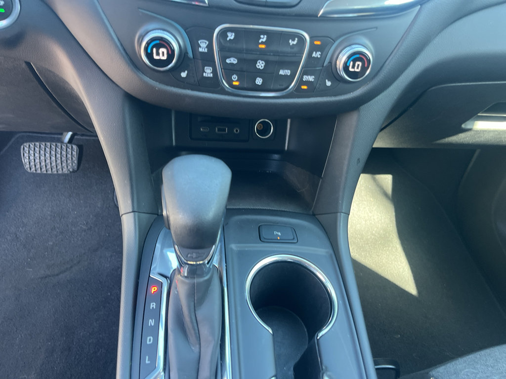 Used 2022 Chevrolet Equinox LT image 25