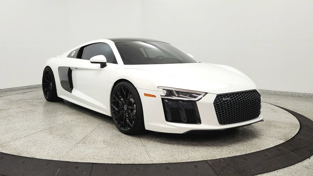 Used 2017 Audi R8 V10 AWD/4WD image 7