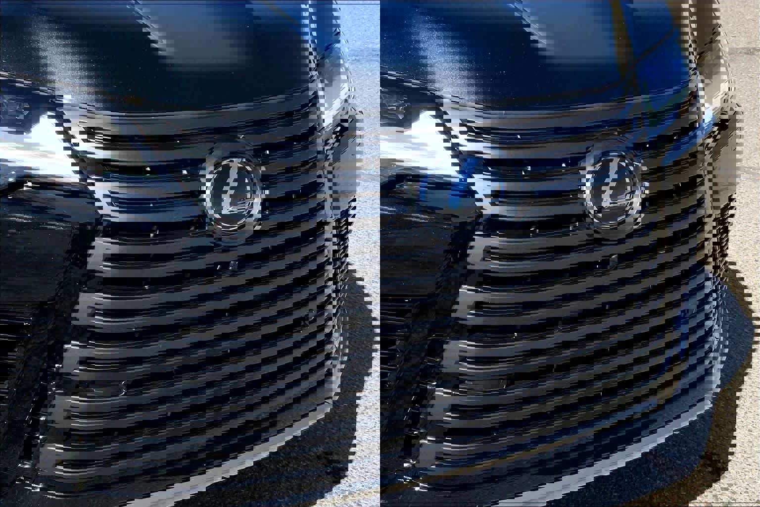 Used 2026 Lexus LX 700h Overtrail image 28