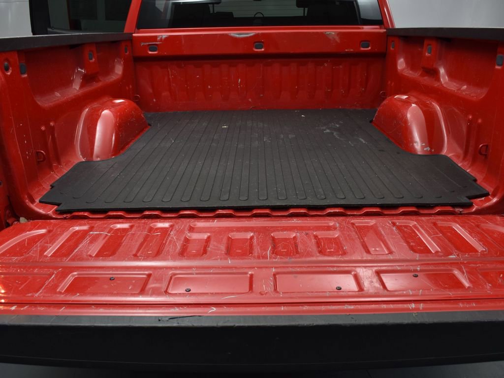 Used 2018 Chevrolet Silverado 1500 LT w/ All Star Edition AWD/4WD image 21
