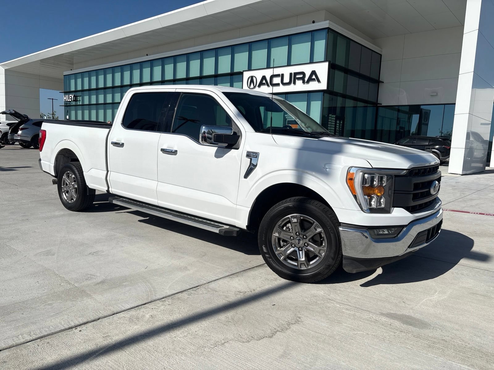 Used 2023 Ford F150 Lariat RWD image 1