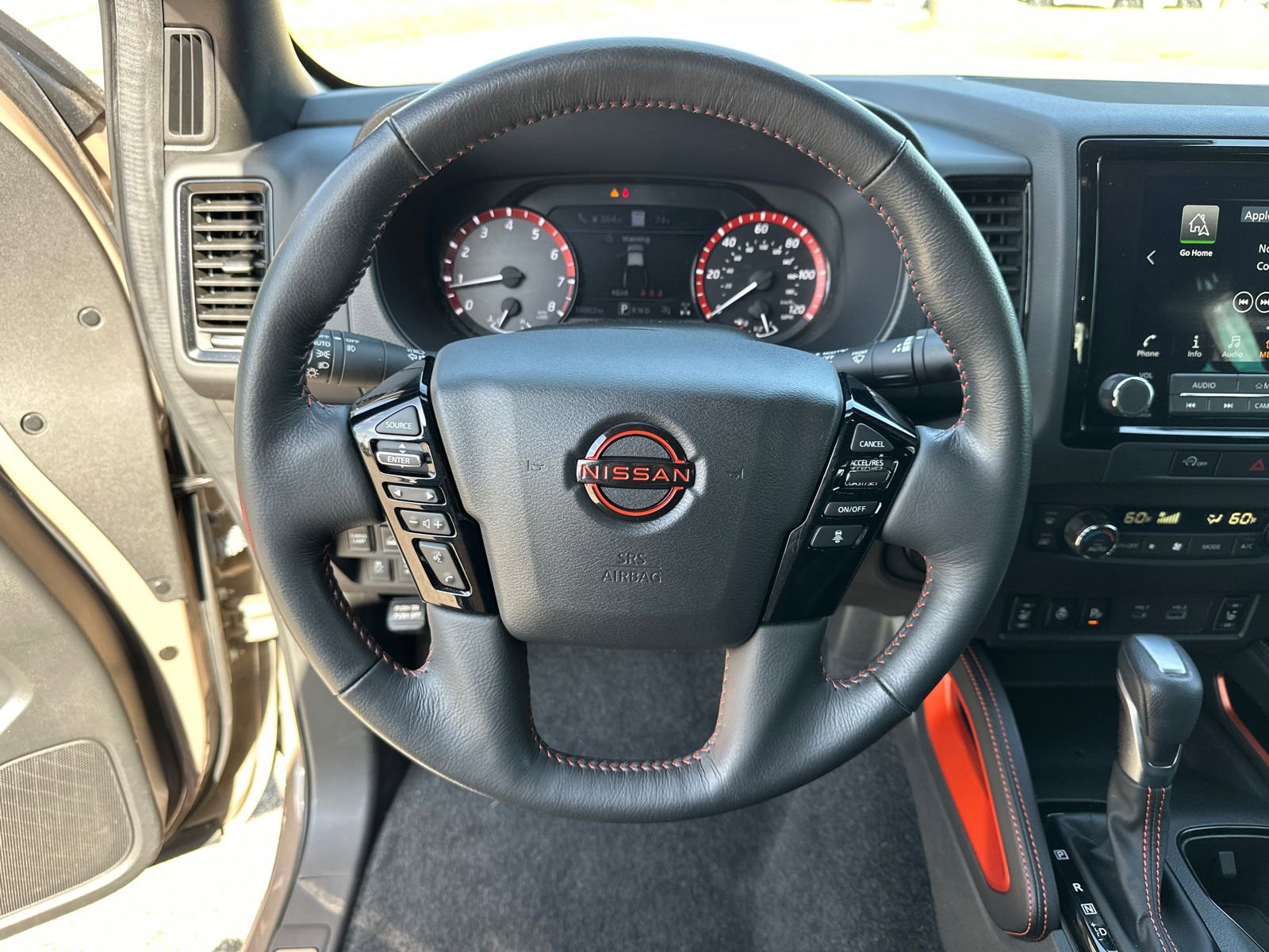 Used 2023 Nissan Frontier PRO-4X w/ Pro Convenience Package image 21