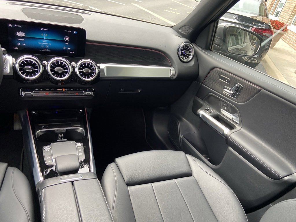 Certified 2022 Mercedes-Benz GLB 250 4MATIC image 16