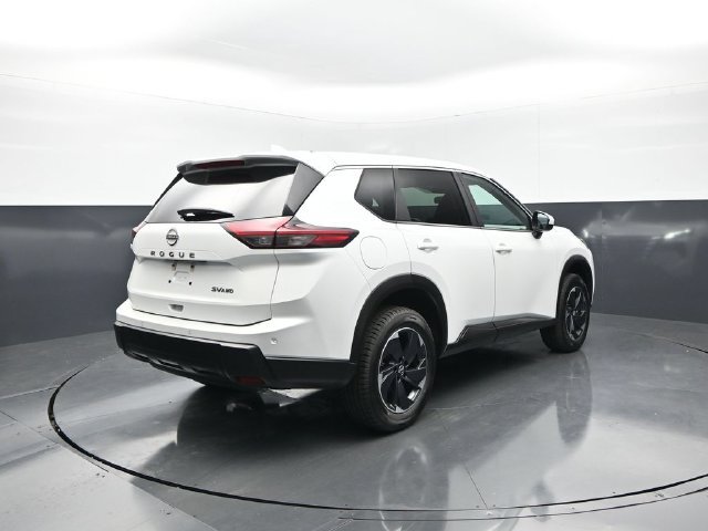 Certified 2024 Nissan Rogue SV AWD/4WD image 8