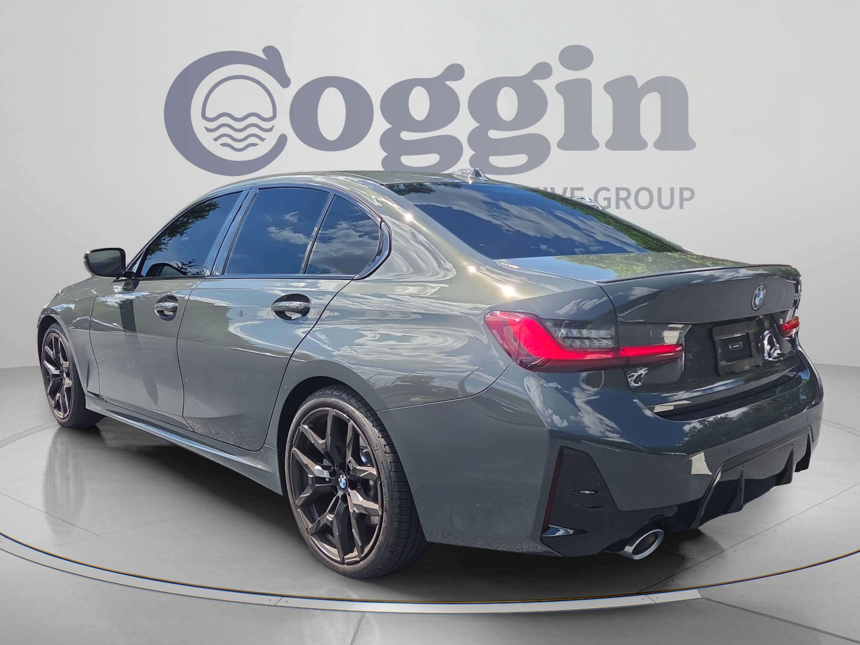 Certified 2026 BMW 330i Sedan w/ M Sport Package RWD image 3