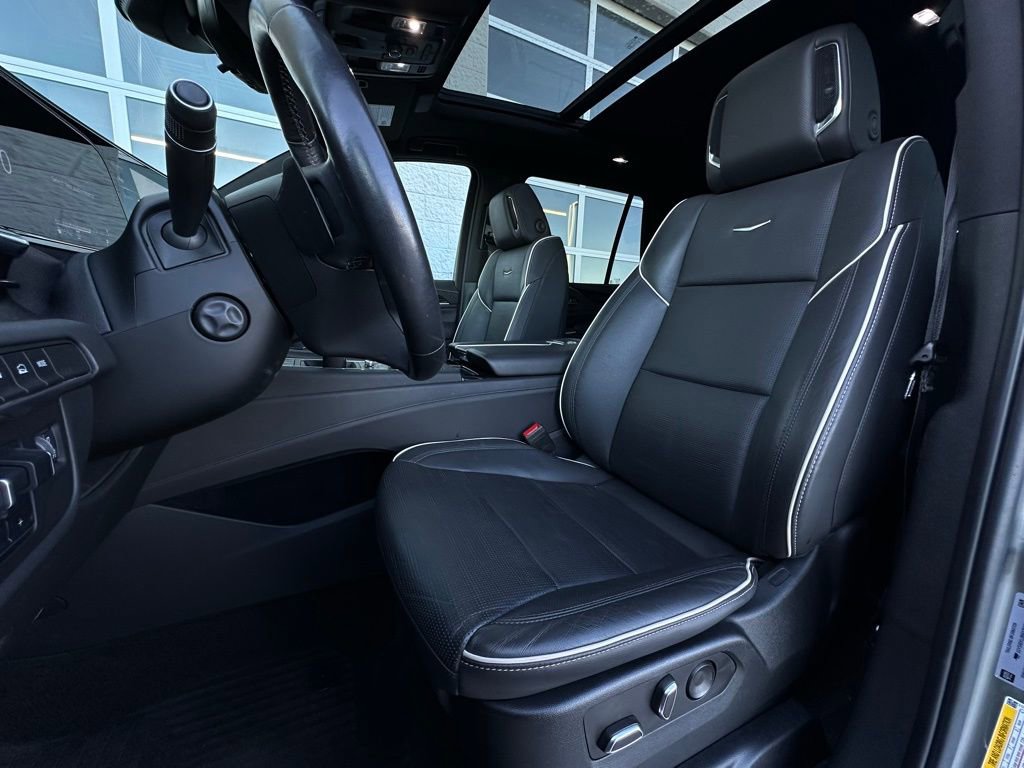 Used 2022 Cadillac Escalade Sport image 5