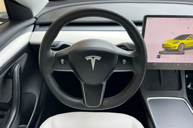 Used 2022 Tesla Model 3 Long Range AWD/4WD image 17