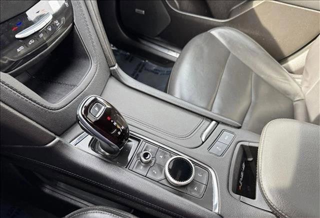 Used 2024 Cadillac XT5 Premium Luxury image 17