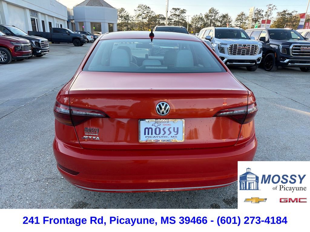 Used 2019 Volkswagen Jetta SEL image 4