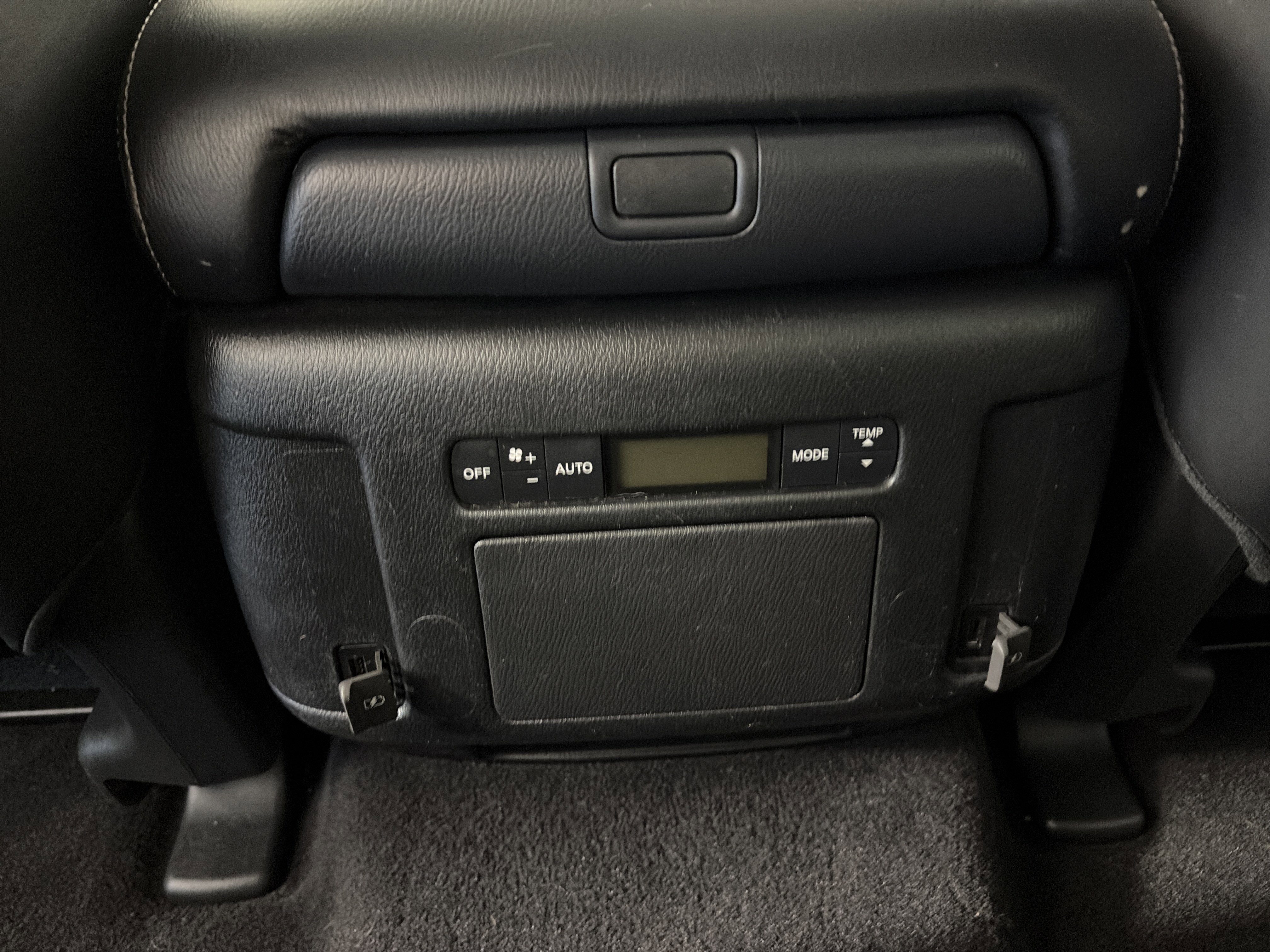 Used 2019 Nissan Armada SL w/ Premium Package image 39