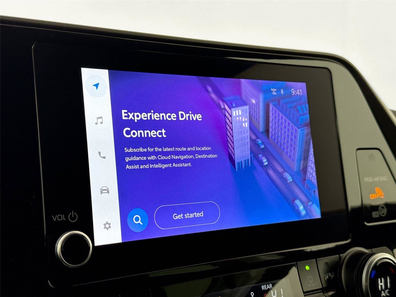 Certified 2025 Toyota Highlander LE image 7