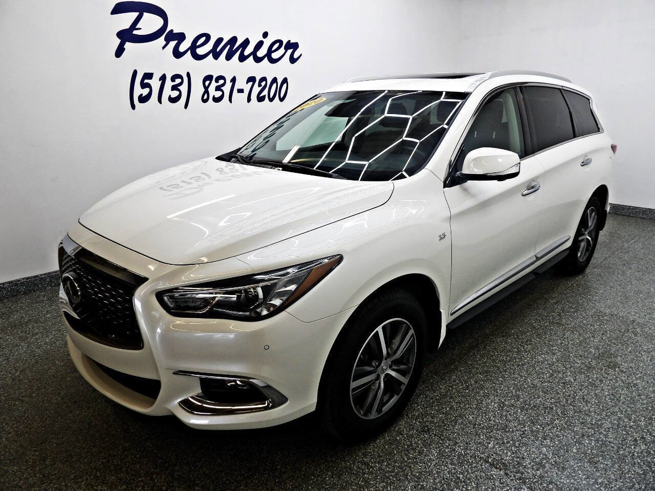 Used 2020 INFINITI QX60 Luxe w/ Essential Package