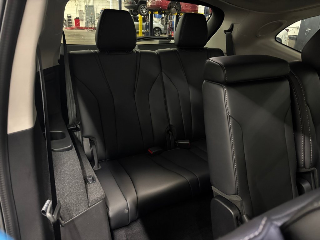 Certified 2026 Acura MDX w/ Technology Package AWD/4WD image 19