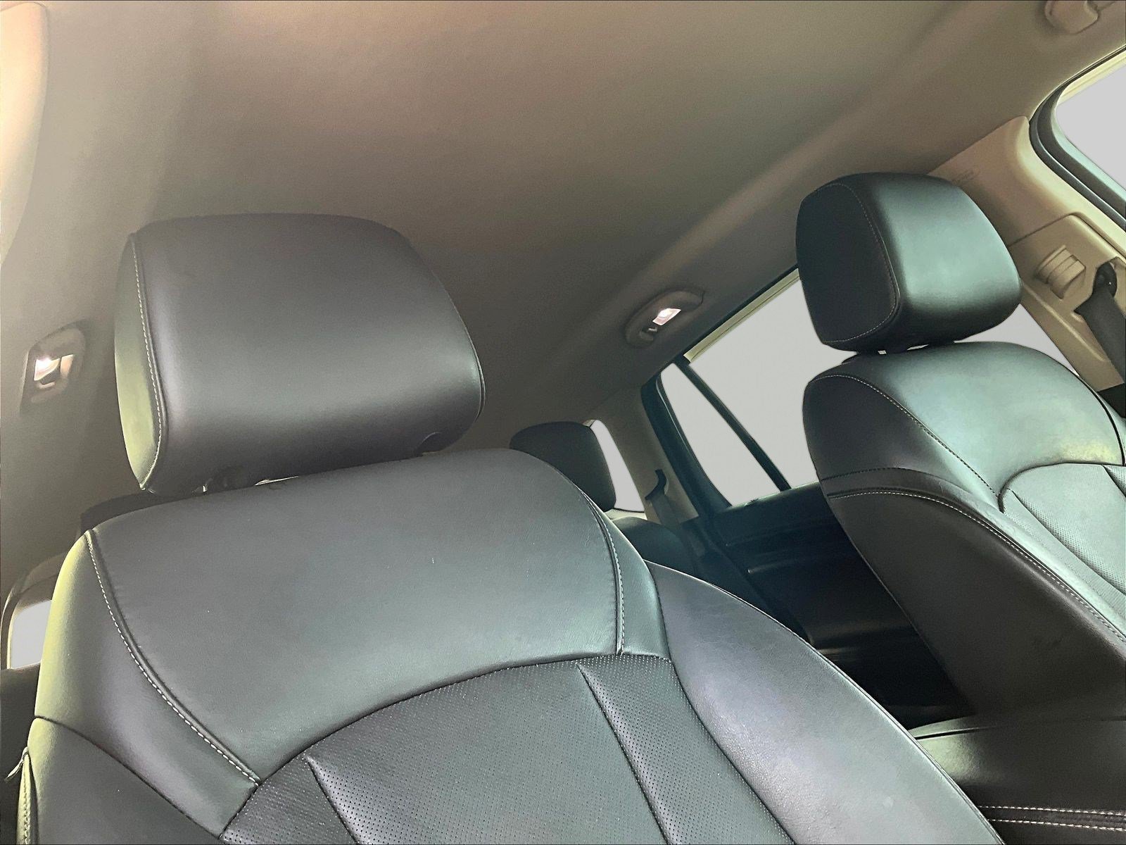 Used 2017 Buick Envision Essence AWD/4WD image 26
